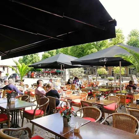 Restaurant De Bengel فندق 3*